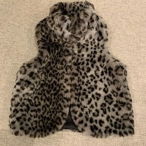 Cherokee Leopard Vest (M)